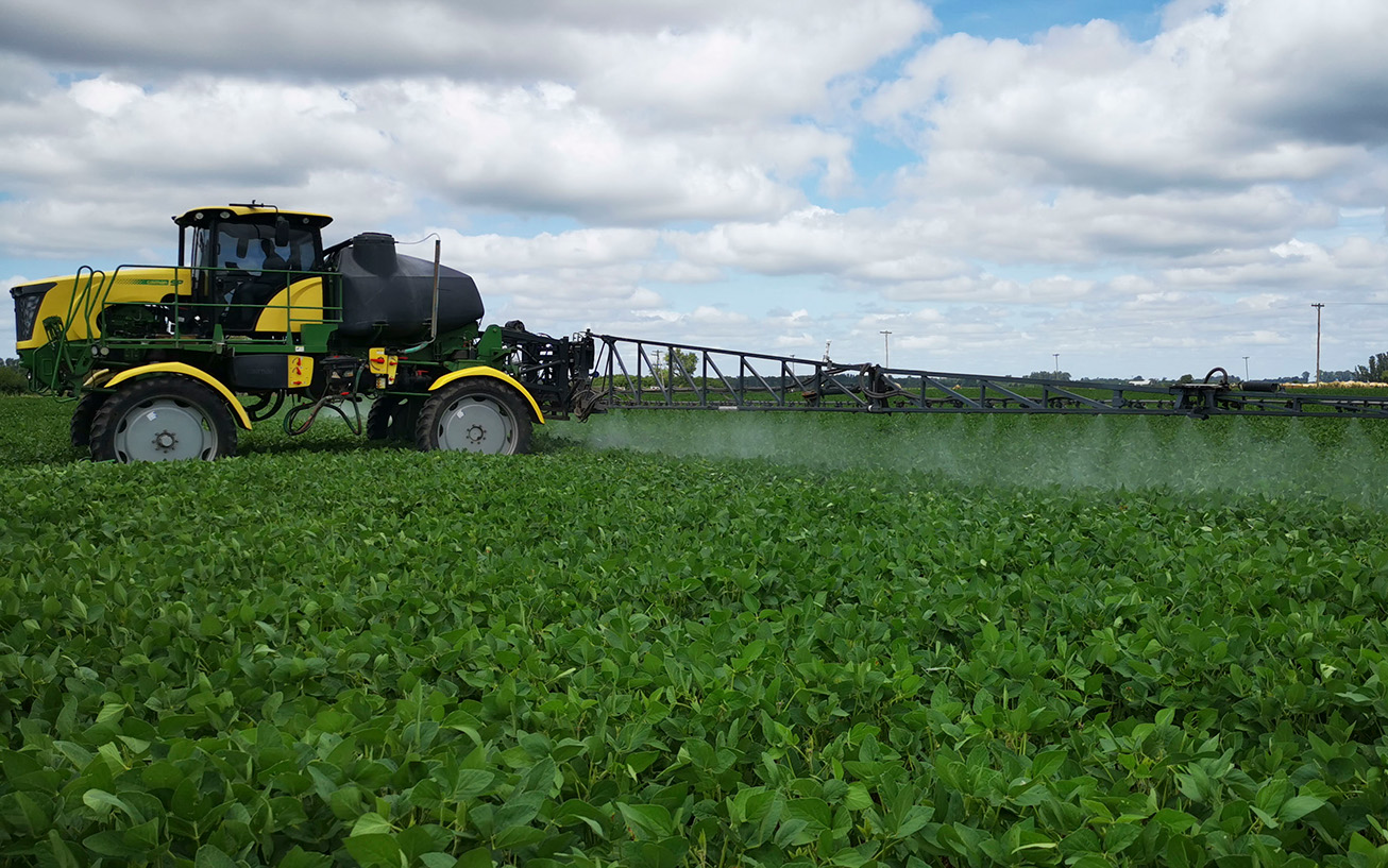 Hacia una agricultura sustentable.
Responsabilidad en aplicaciones de productos fitosanitarios.